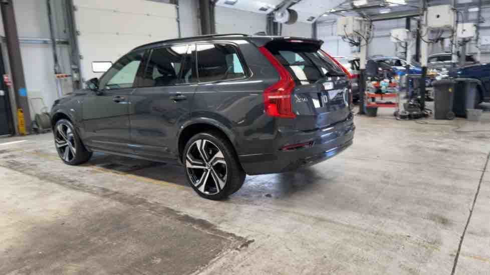 More views of Volvo XC90