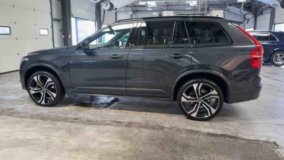 More views of Volvo XC90