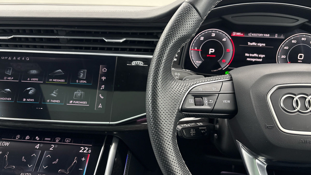 Audi Q7 Image 13