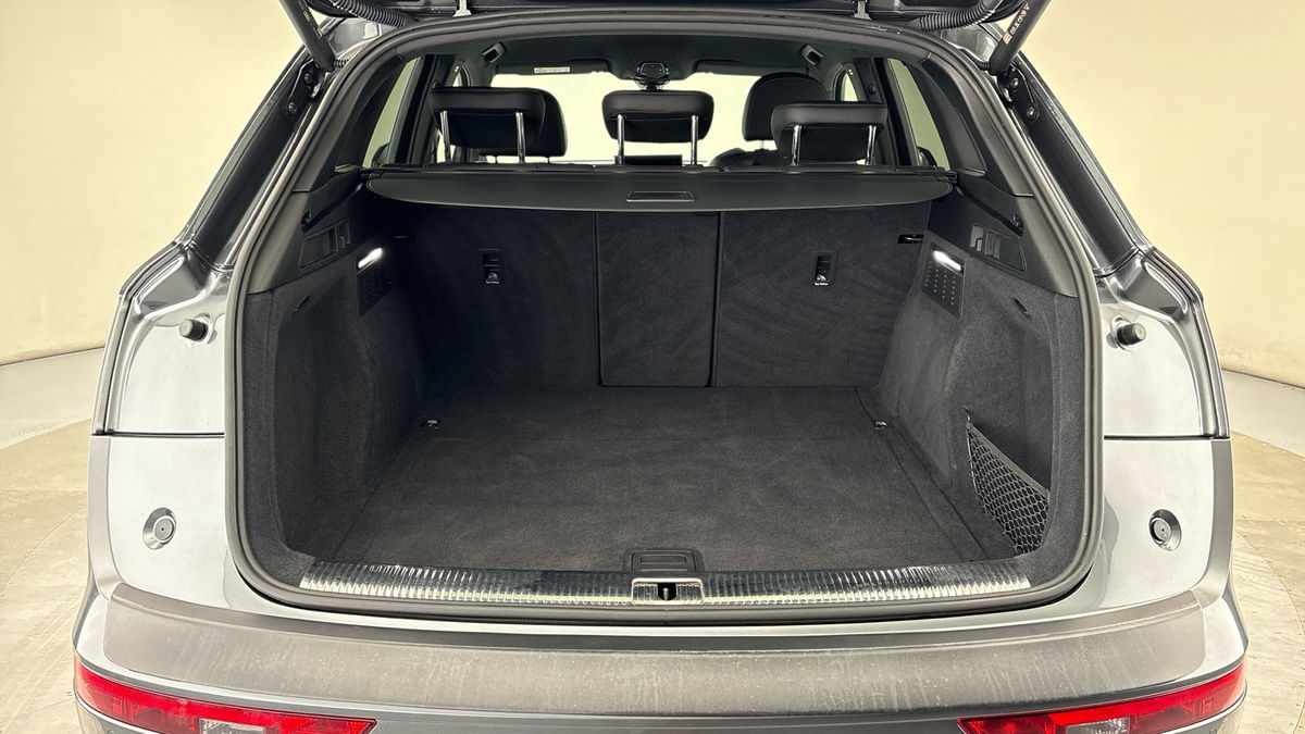 Audi Q5 Image 11