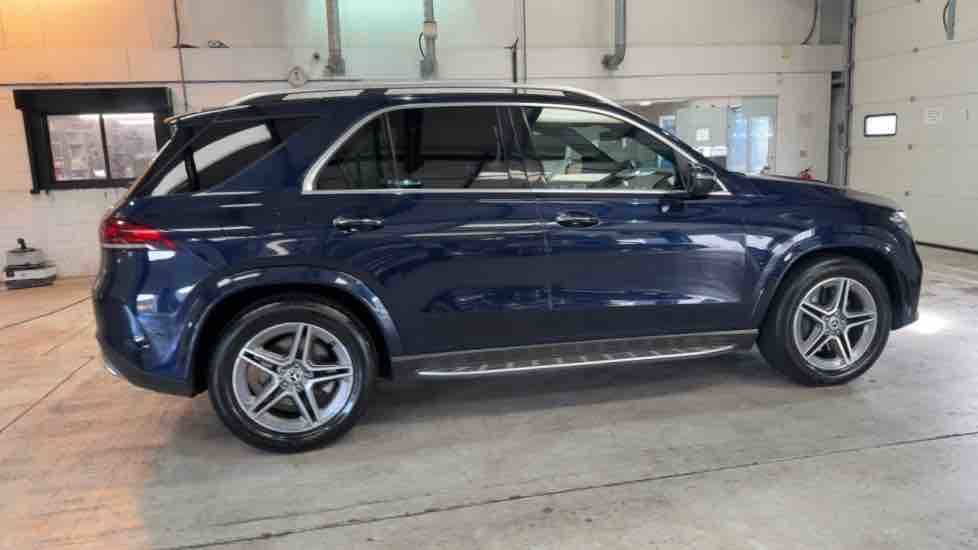 More views of Mercedes-Benz GLE