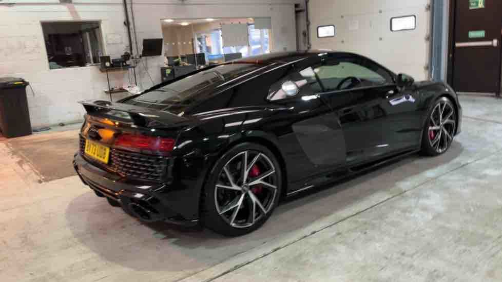 More views of Audi R8