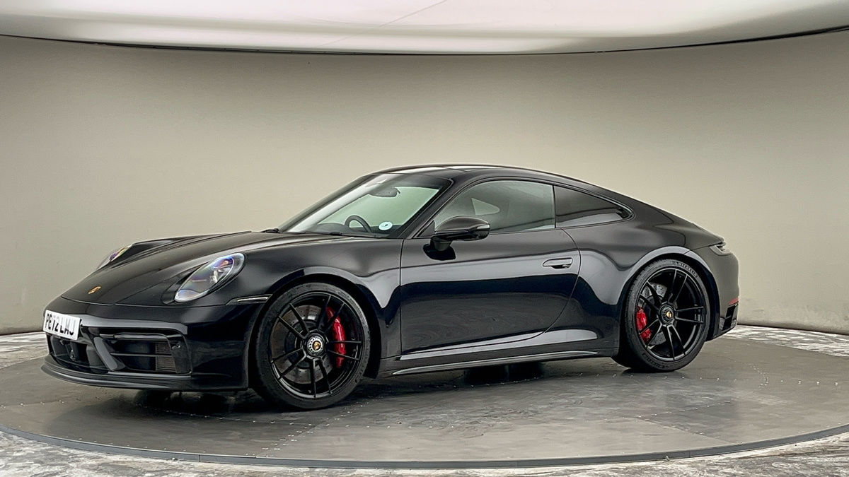 More views of Porsche 911