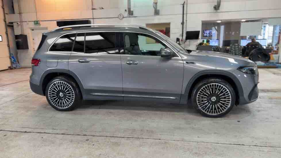 More views of Mercedes-Benz EQB