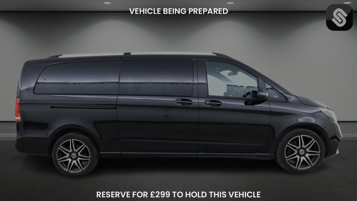 Mercedes-Benz V Class Image 10