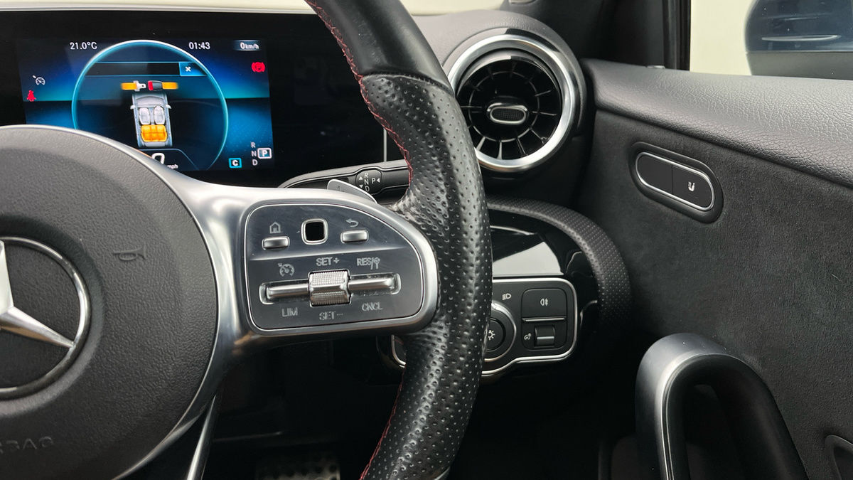 Mercedes-Benz A Class Image 14