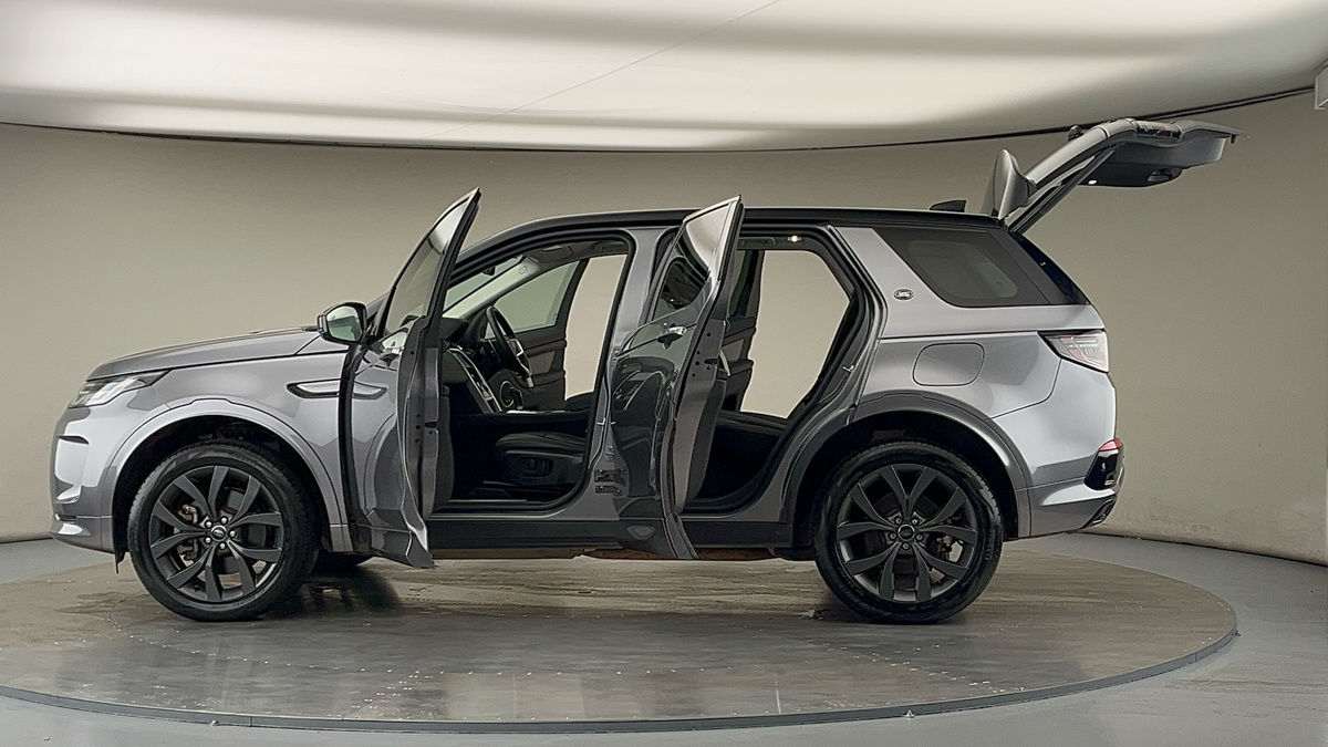 More views of Land Rover Discovery Sport