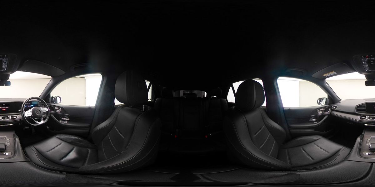 More views of Mercedes-Benz GLE