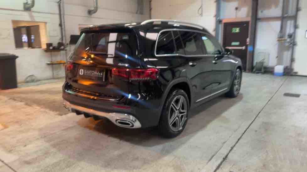 More views of Mercedes-Benz GLB