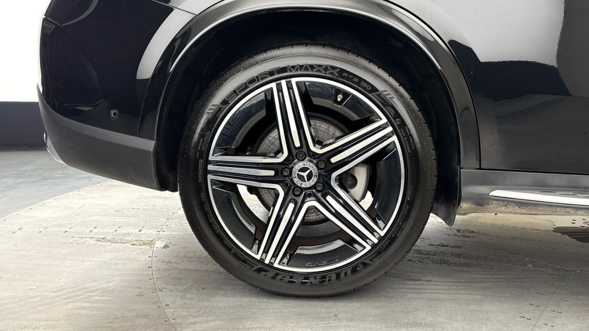 Mercedes-Benz GLC Image 10