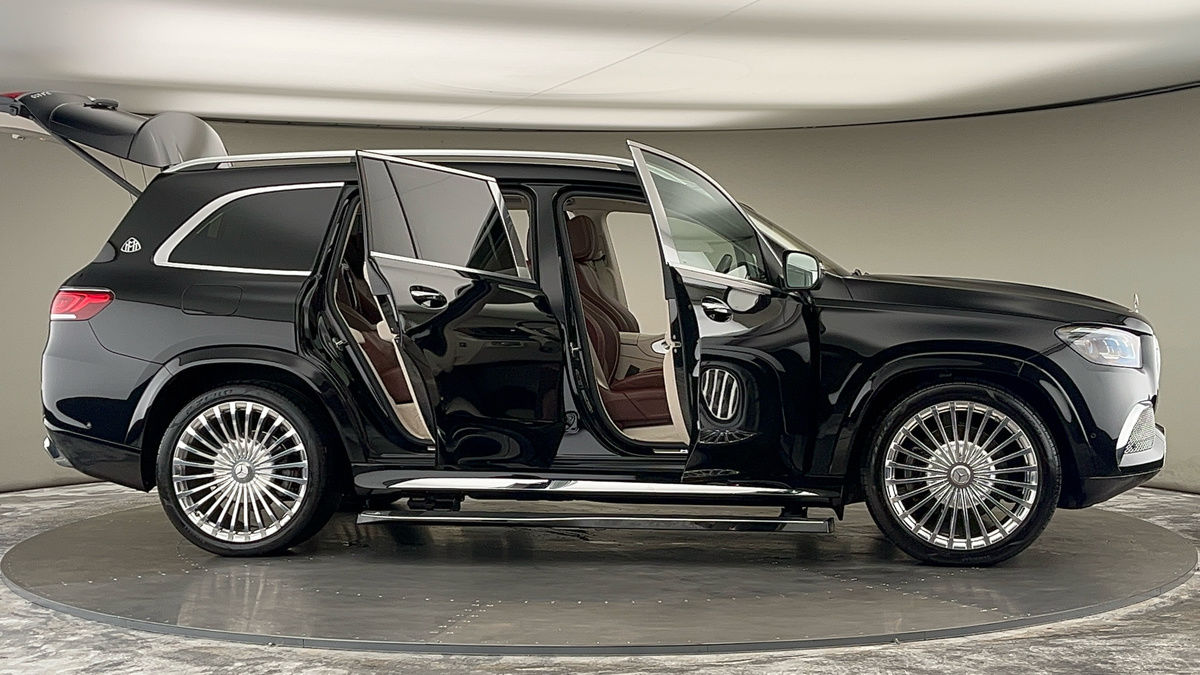 More views of Mercedes-Benz Maybach GLS