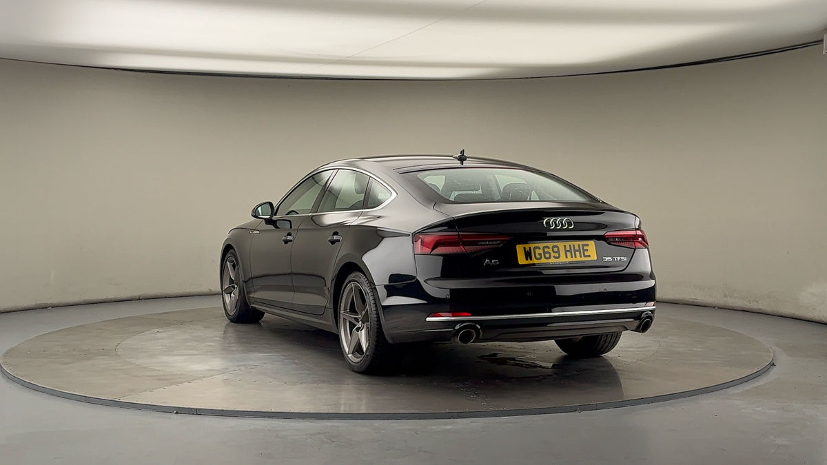More views of Audi A5