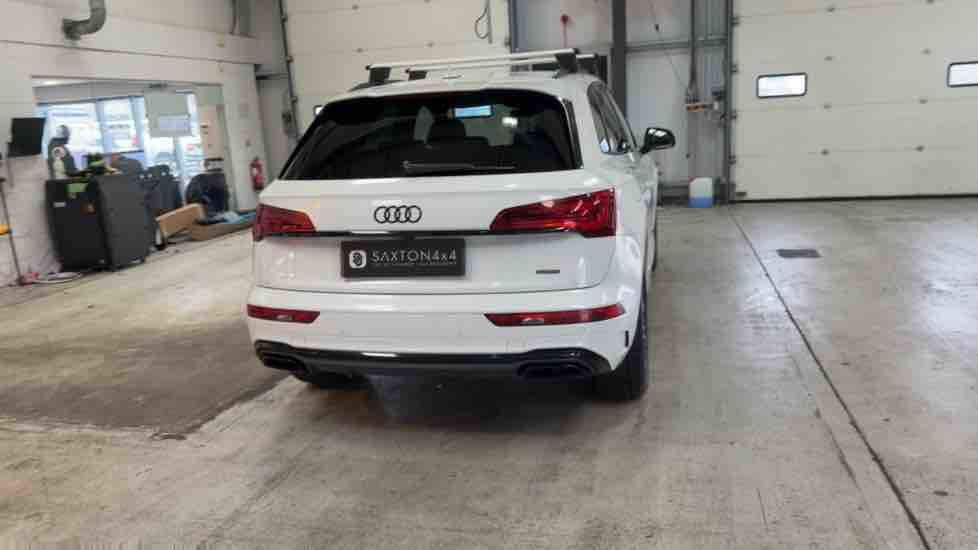 More views of Audi Q5