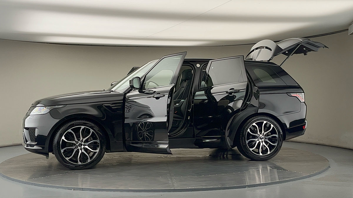 More views of Land Rover Range Rover Sport