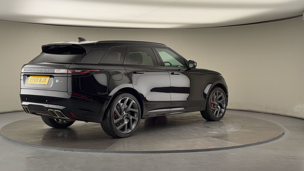 Land Rover Range Rover Velar Image 21