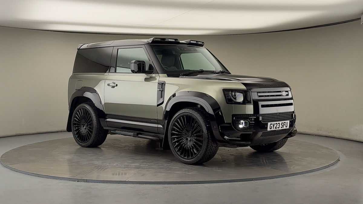 More views of Land Rover Defender 90