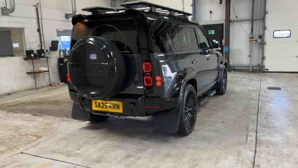 More views of Land Rover Defender 110