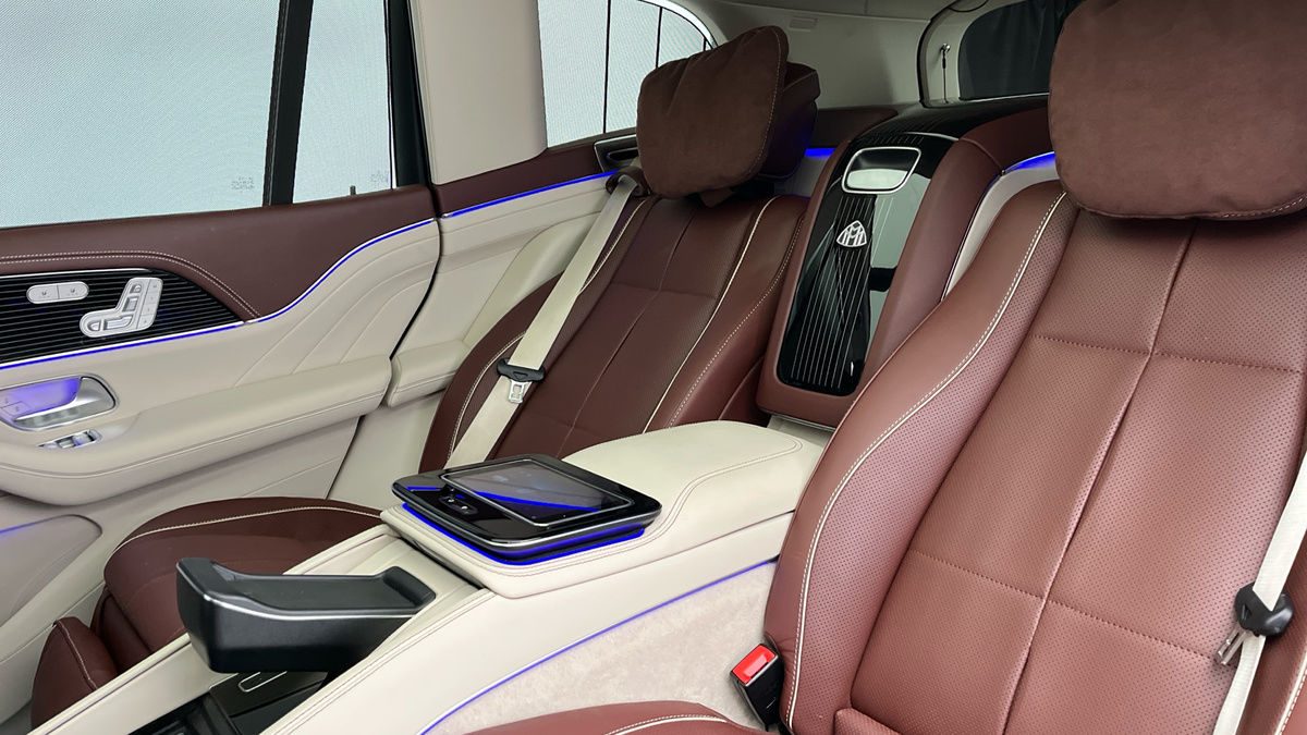 More views of Mercedes-Benz Maybach GLS