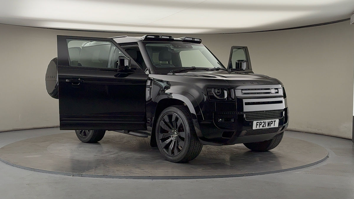 More views of Land Rover Defender 90