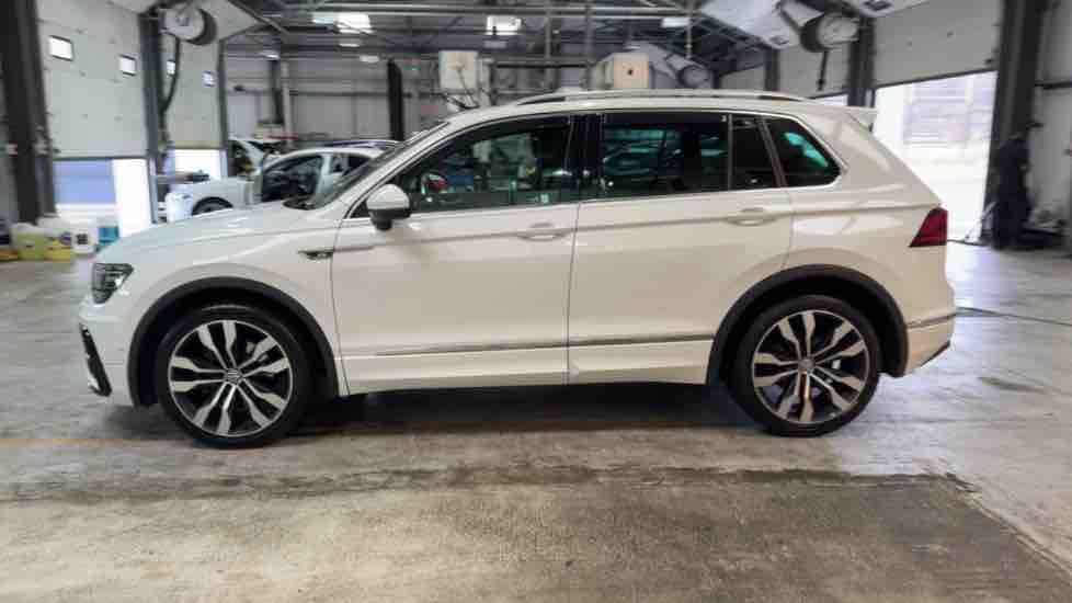 More views of Volkswagen Tiguan