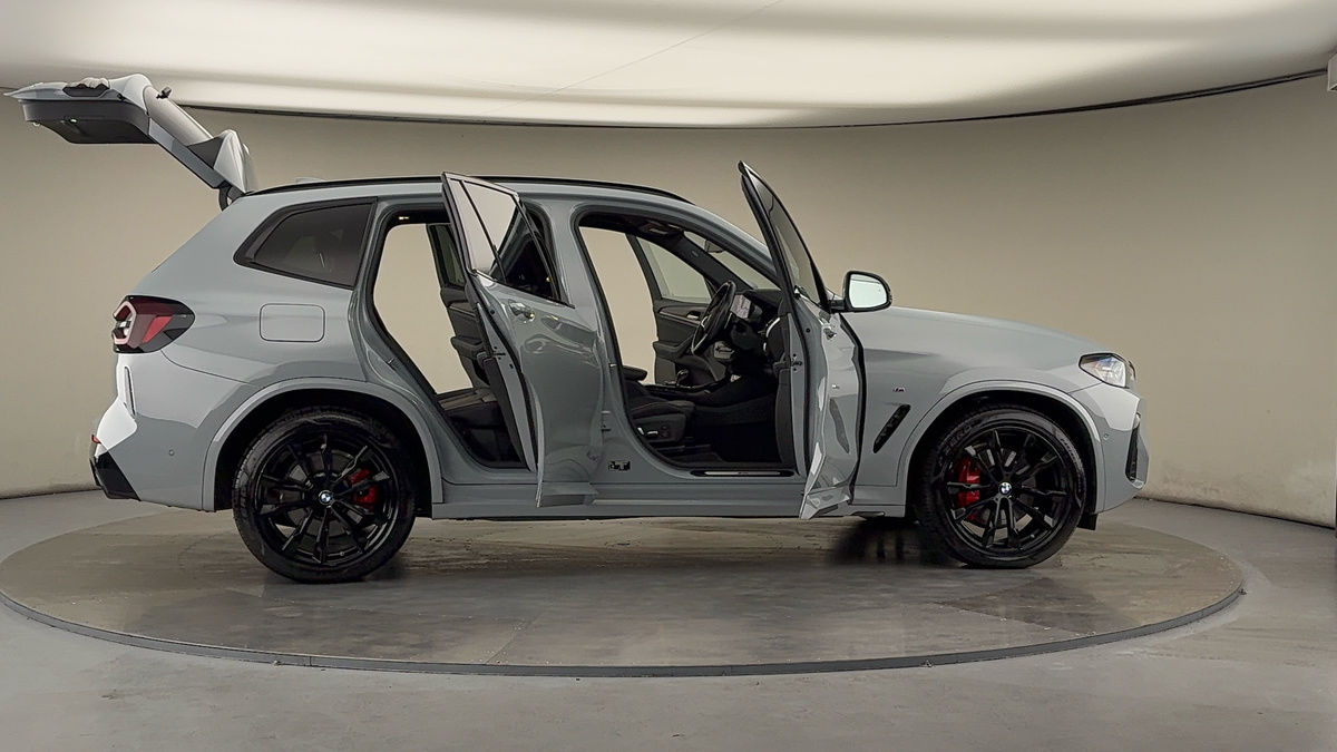 More views of BMW X3