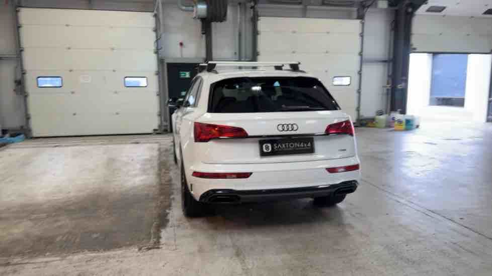 More views of Audi Q5