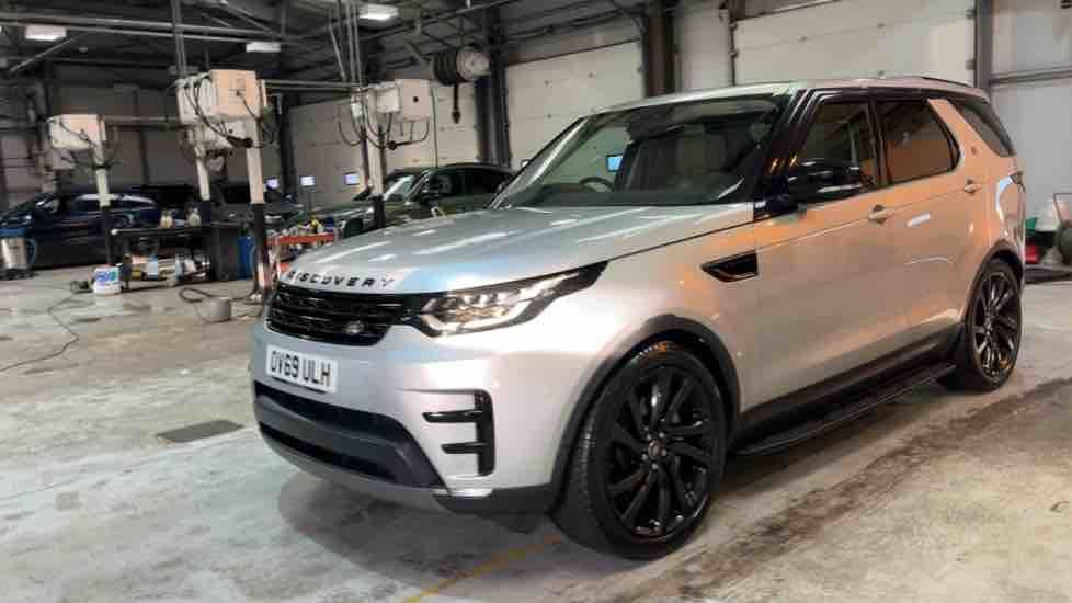 More views of Land Rover Discovery