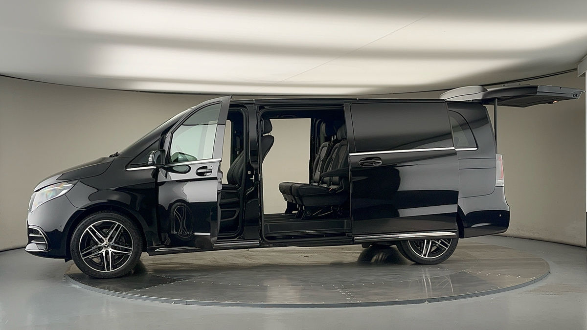 More views of Mercedes-Benz V Class