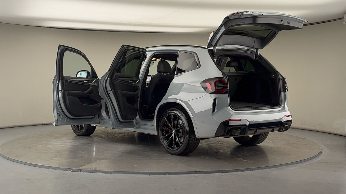 More views of BMW X3