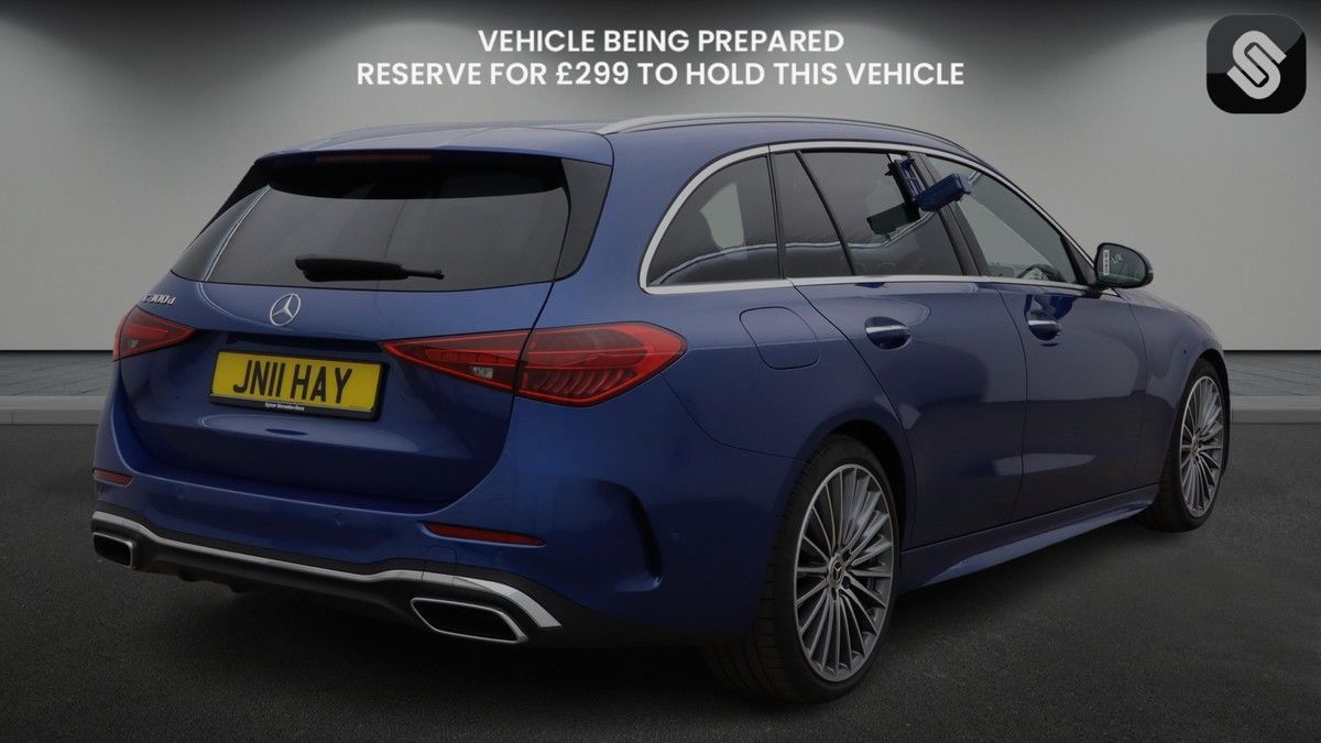 Mercedes-Benz C Class Image 4