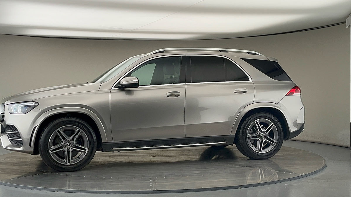 More views of Mercedes-Benz GLE