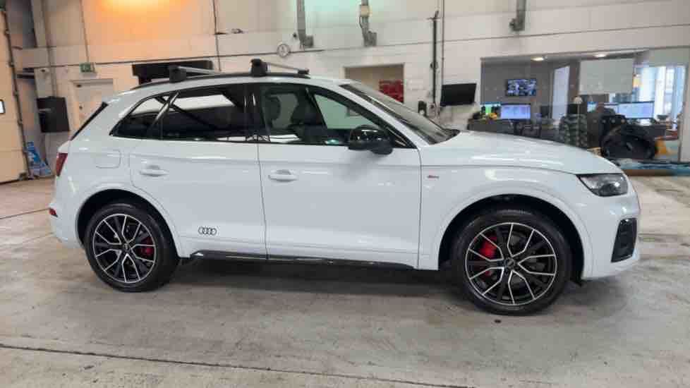 More views of Audi Q5