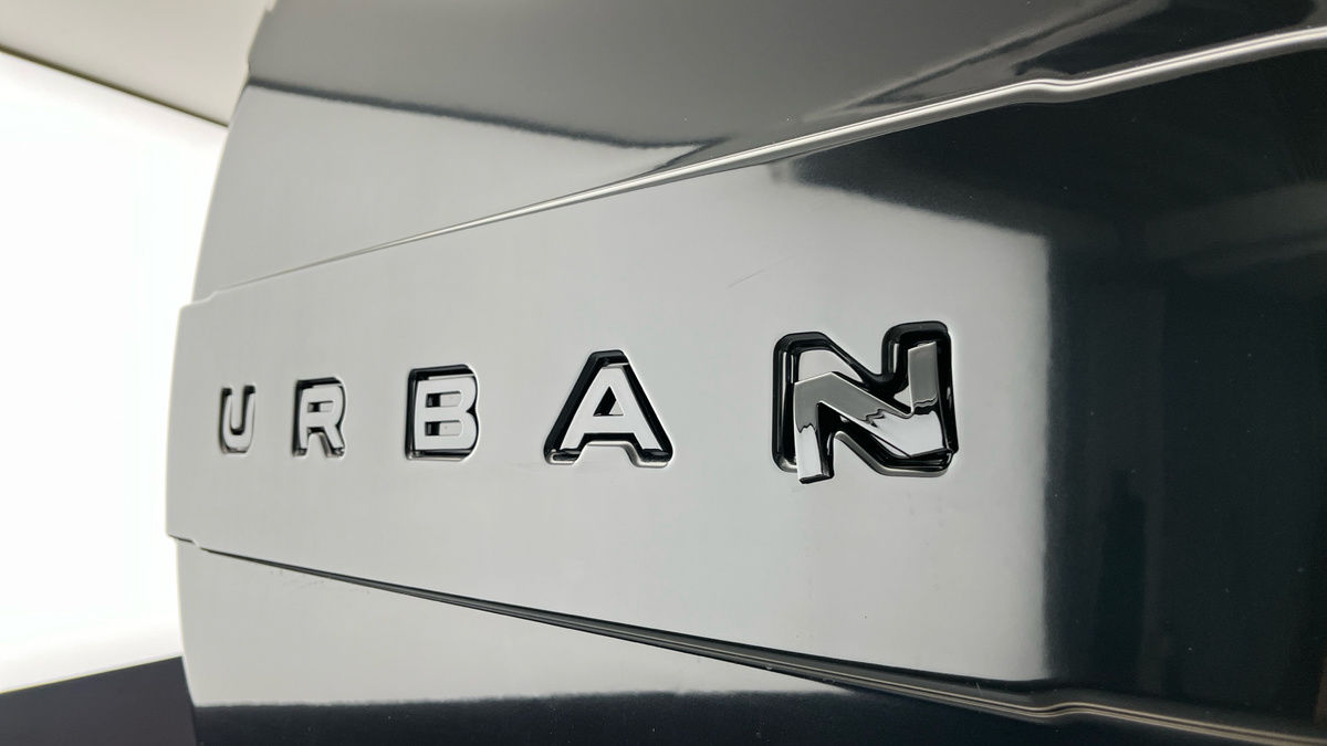 Land Rover Defender 110 Urban Image 56