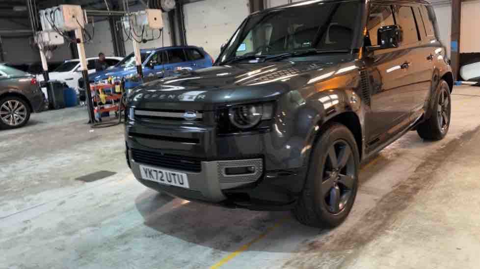 More views of Land Rover Defender 110