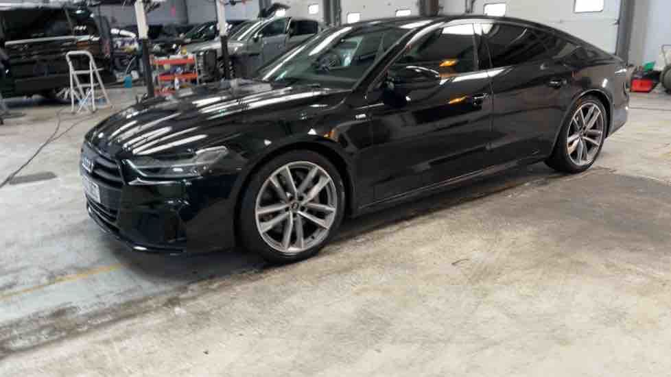 More views of Audi A7