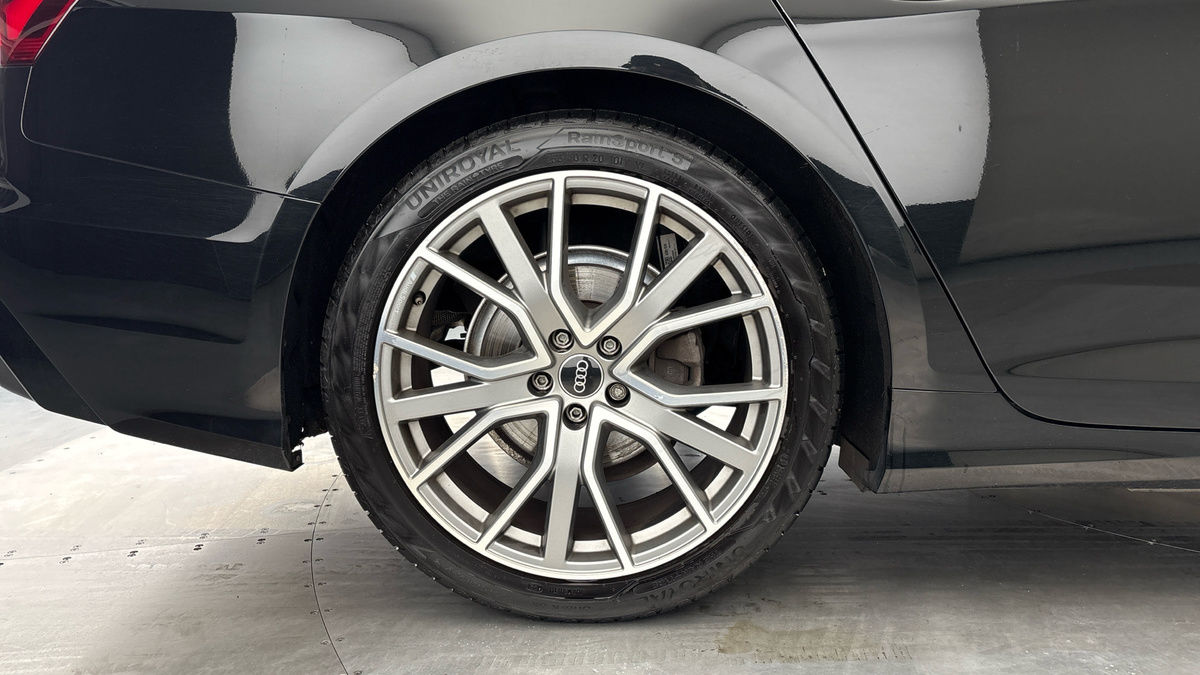 Audi A6 Saloon Image 10