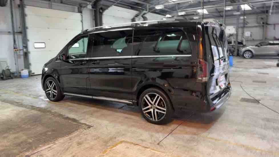 More views of Mercedes-Benz V Class