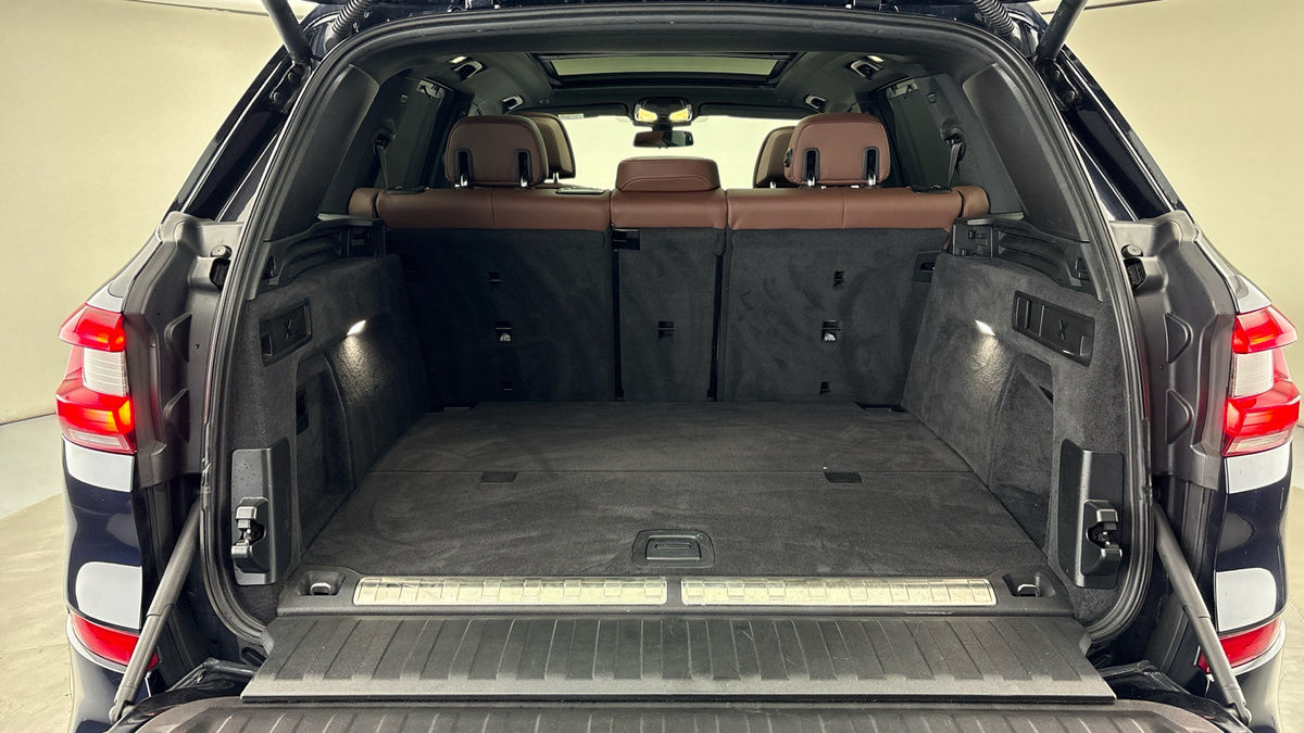 BMW X5 Image 11