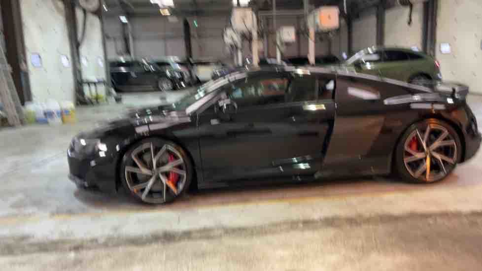 More views of Audi R8