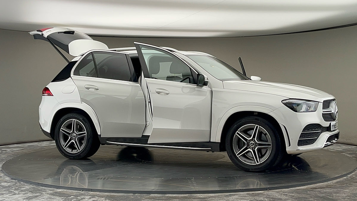 More views of Mercedes-Benz GLE