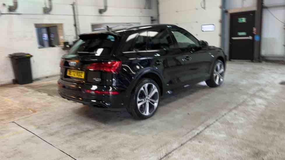 More views of Audi Q5