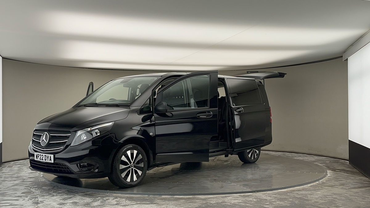 Mercedes-Benz Vito Image 22