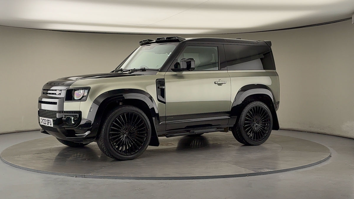 More views of Land Rover Defender 90