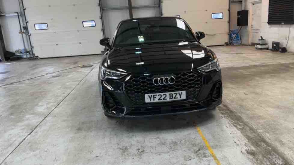 More views of Audi Q3