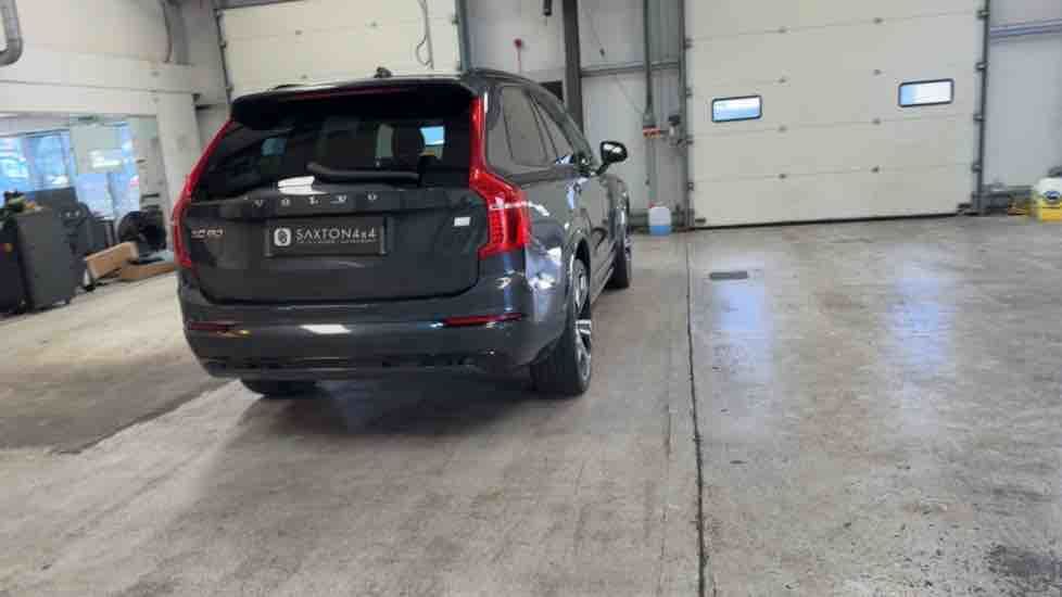 More views of Volvo XC90
