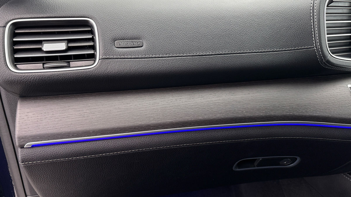 Mercedes-Benz GLE Image 26