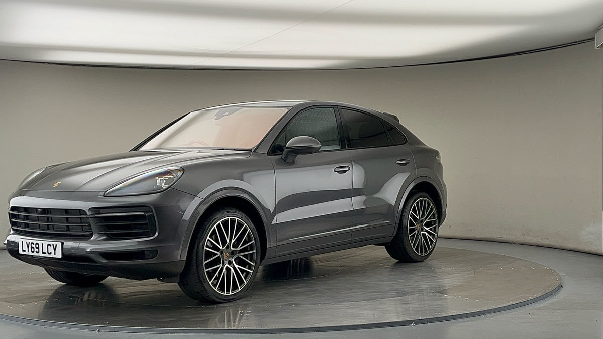 Porsche Cayenne Image 20
