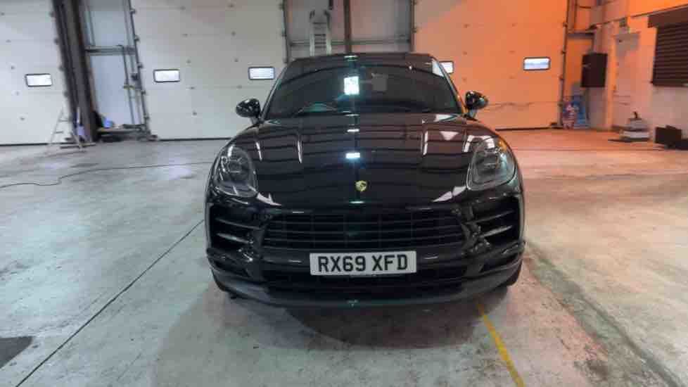 More views of Porsche Macan