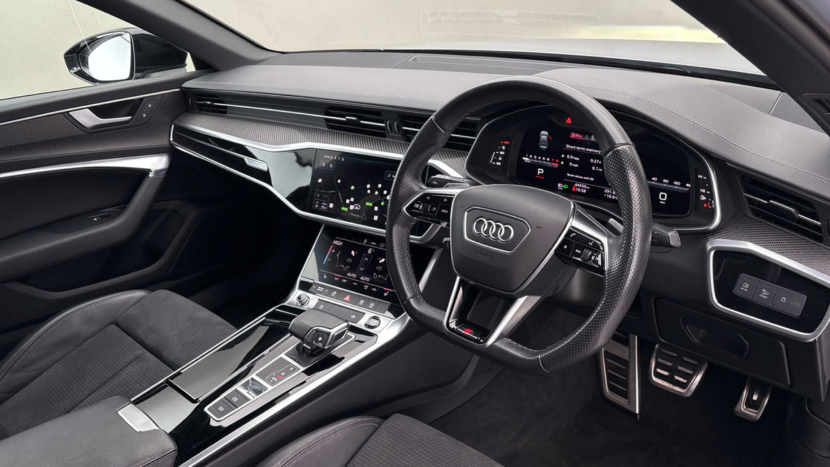 Audi A6 Saloon Image 5