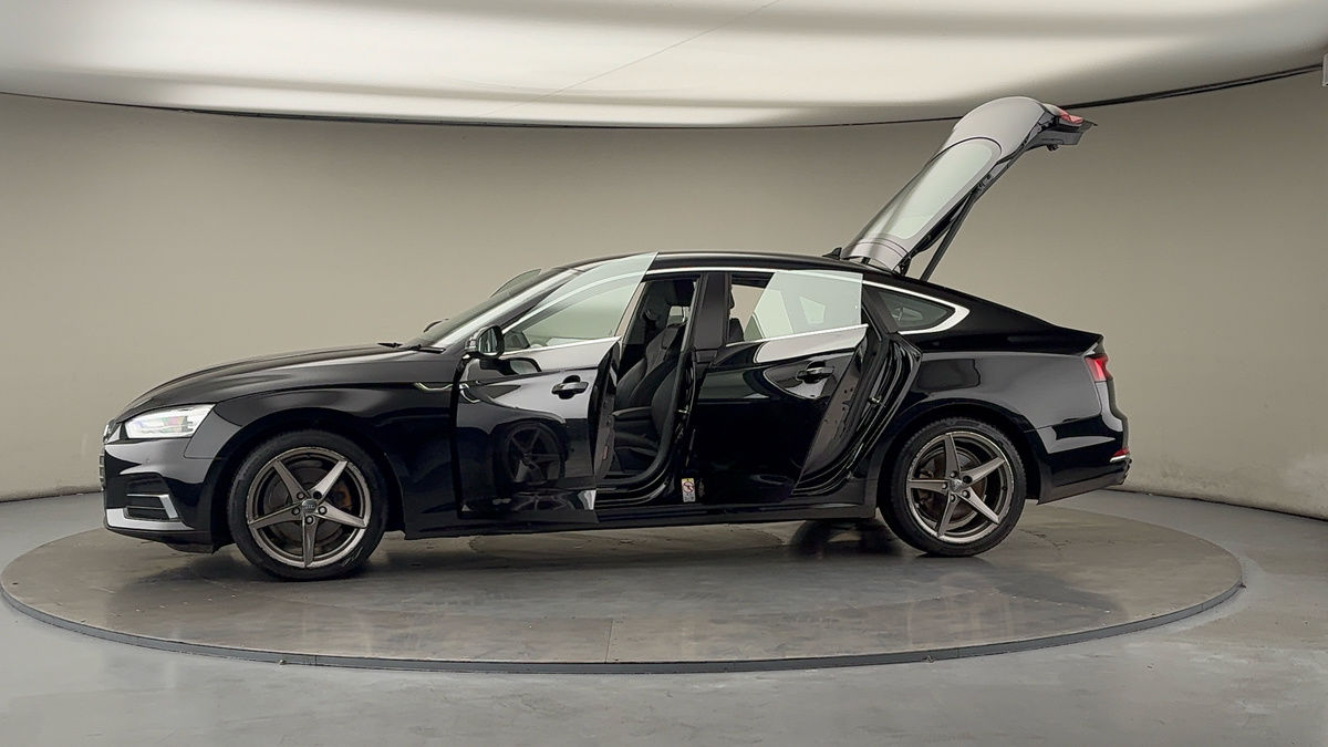 More views of Audi A5